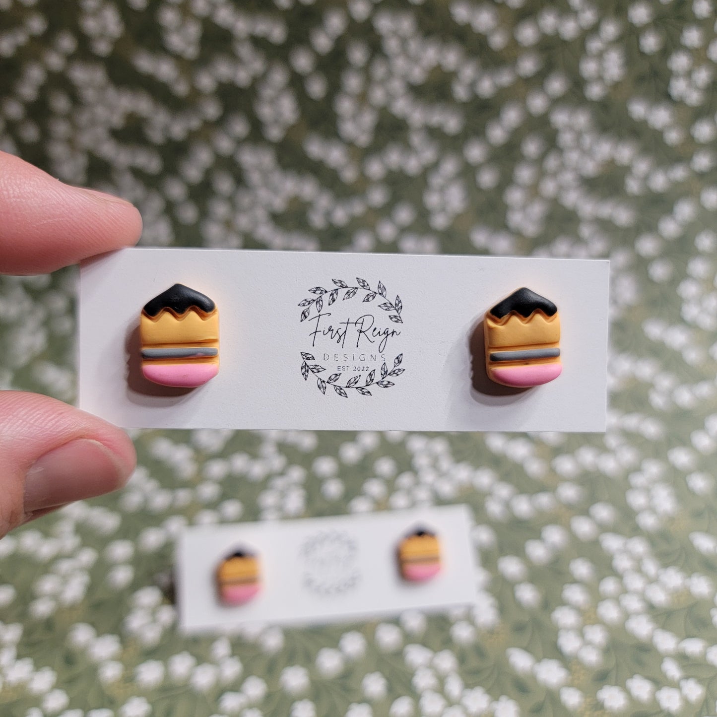 Pencil Studs
