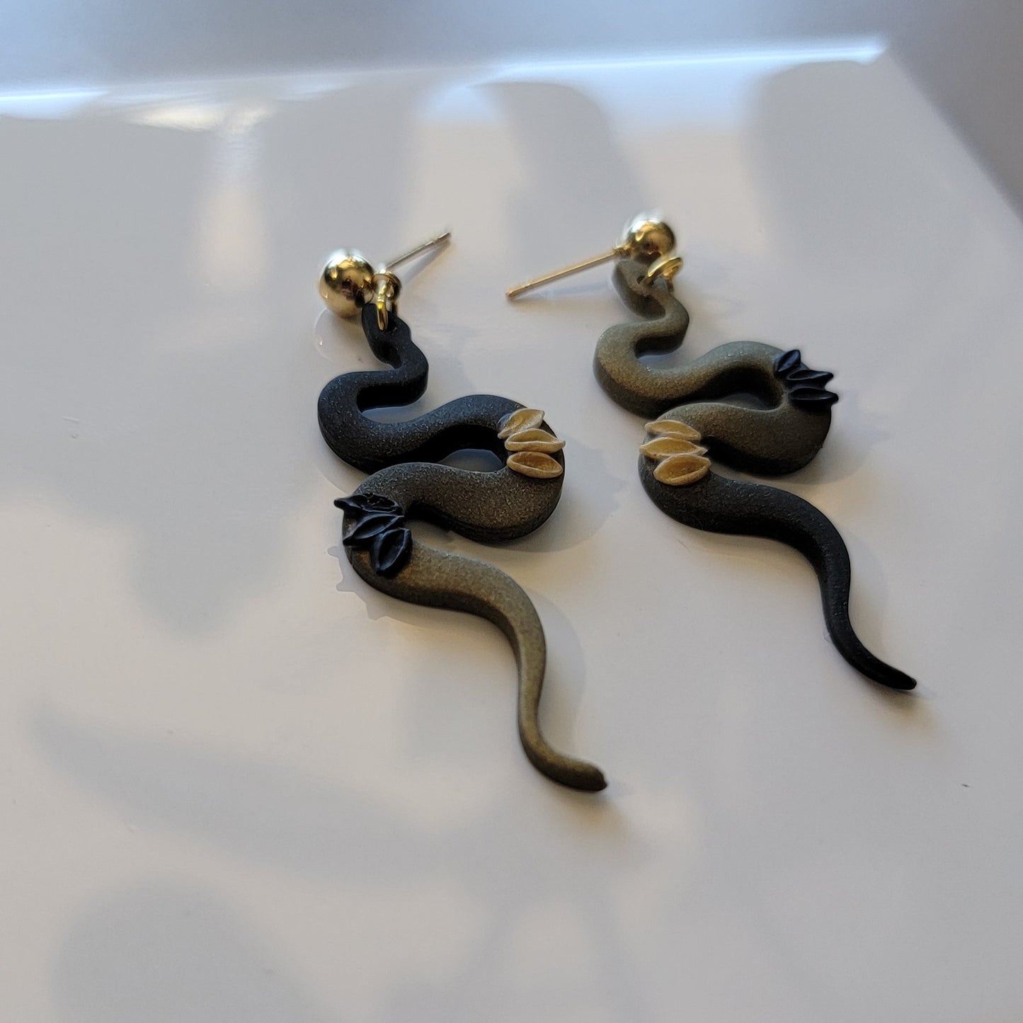 Black & Gold Snakes